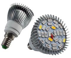 E14 grow LED sijalka / LED žarnica za spodbujanje rasti / Poln spekter 380-840nm / 28 LED / 5730 / 10W / AC220V